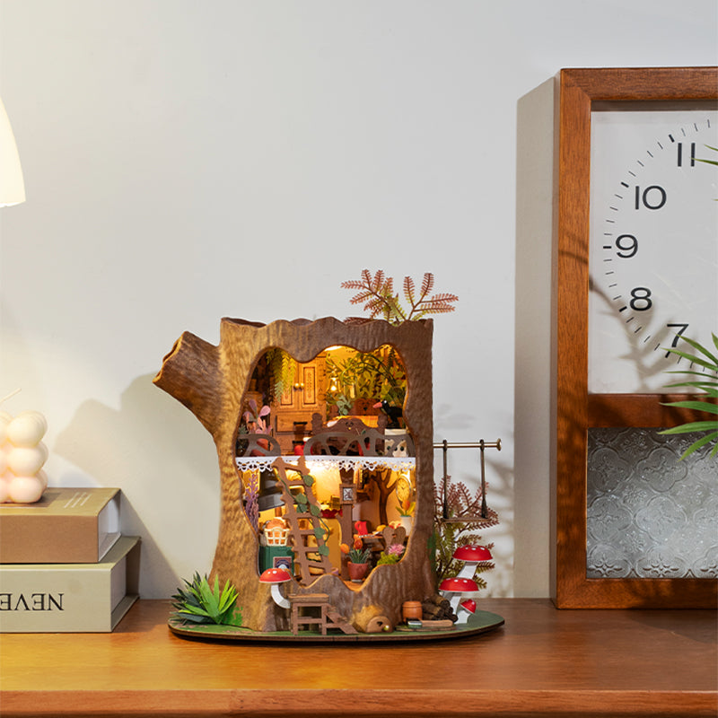 Rolife Fairytale Tree House - DIY Miniature House - DG179