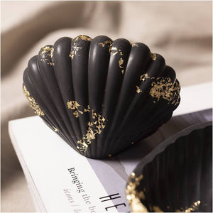 Resin Cast - Black
