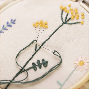Starter Craft Kit Embroidery - Flowers