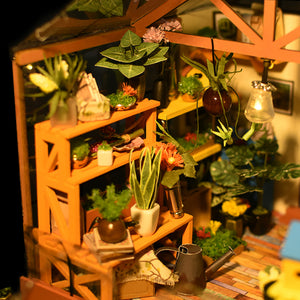Rolife Cathy’s Flower House - DIY Miniature Dollhouse - DG104