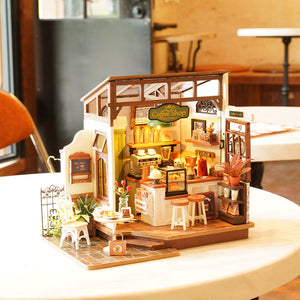 Rolife Slow Life Café - DIY Miniature House Kit - DG162