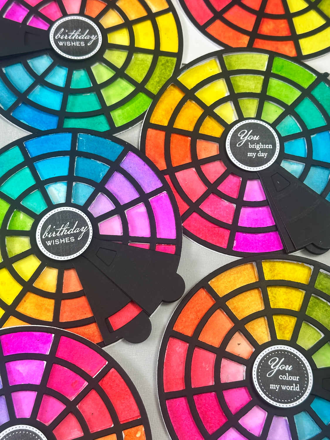 Lisa Horton Crafts Cloud 9 Ink School Colour Wheel Die Set