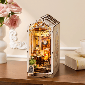 Rolife Holiday Cafe - DIY Book Nook Shelf Insert - TGB15