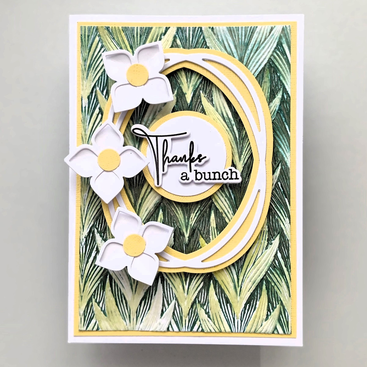 Lisa Horton Crafts Layered Leaves 5" x 7" 3D Embossing Folder