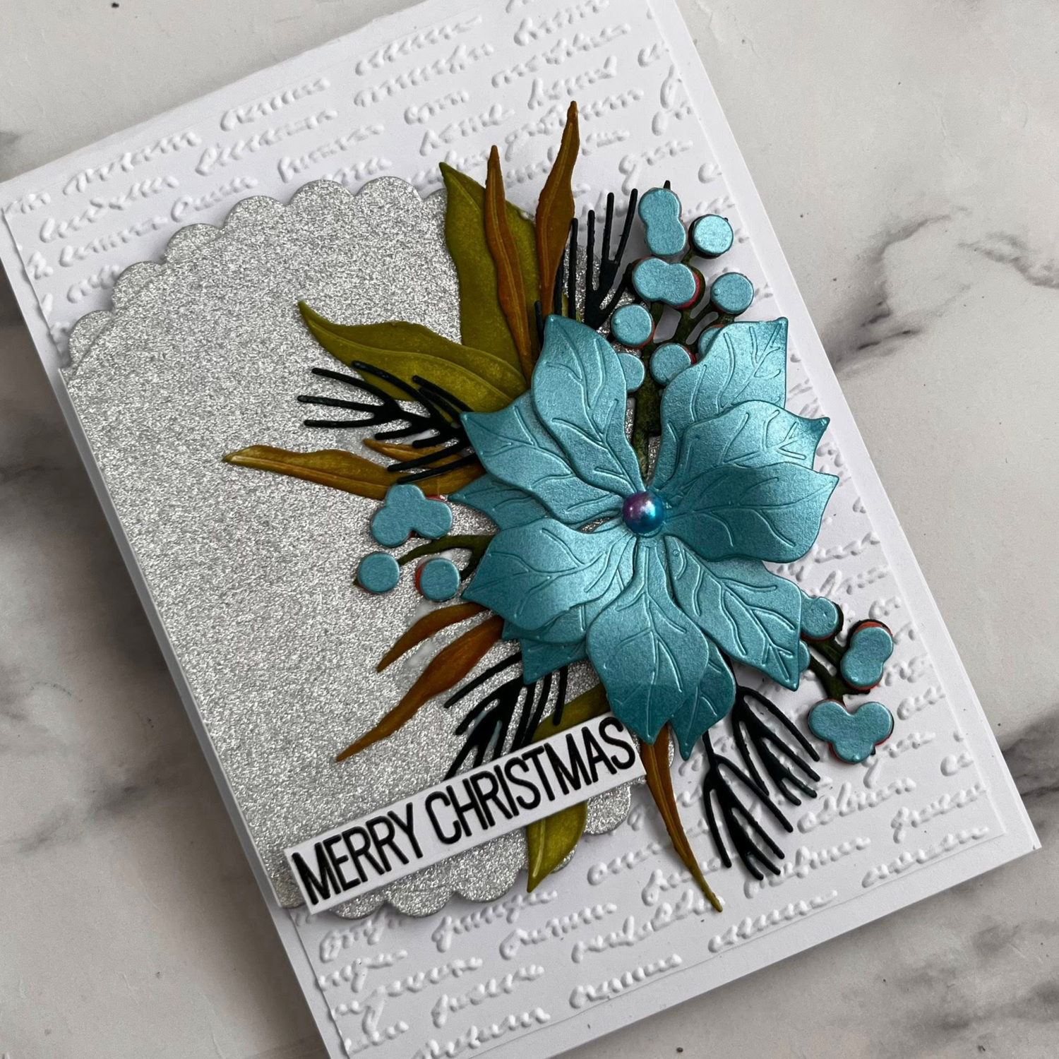 Lisa Horton Crafts Poinsettia Cover Plate Layering Die