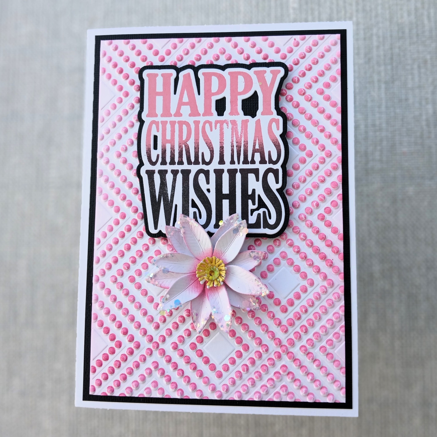 Lisa Horton Crafts Beaded Diamonds 5" x 7" 3D Embossing Folder