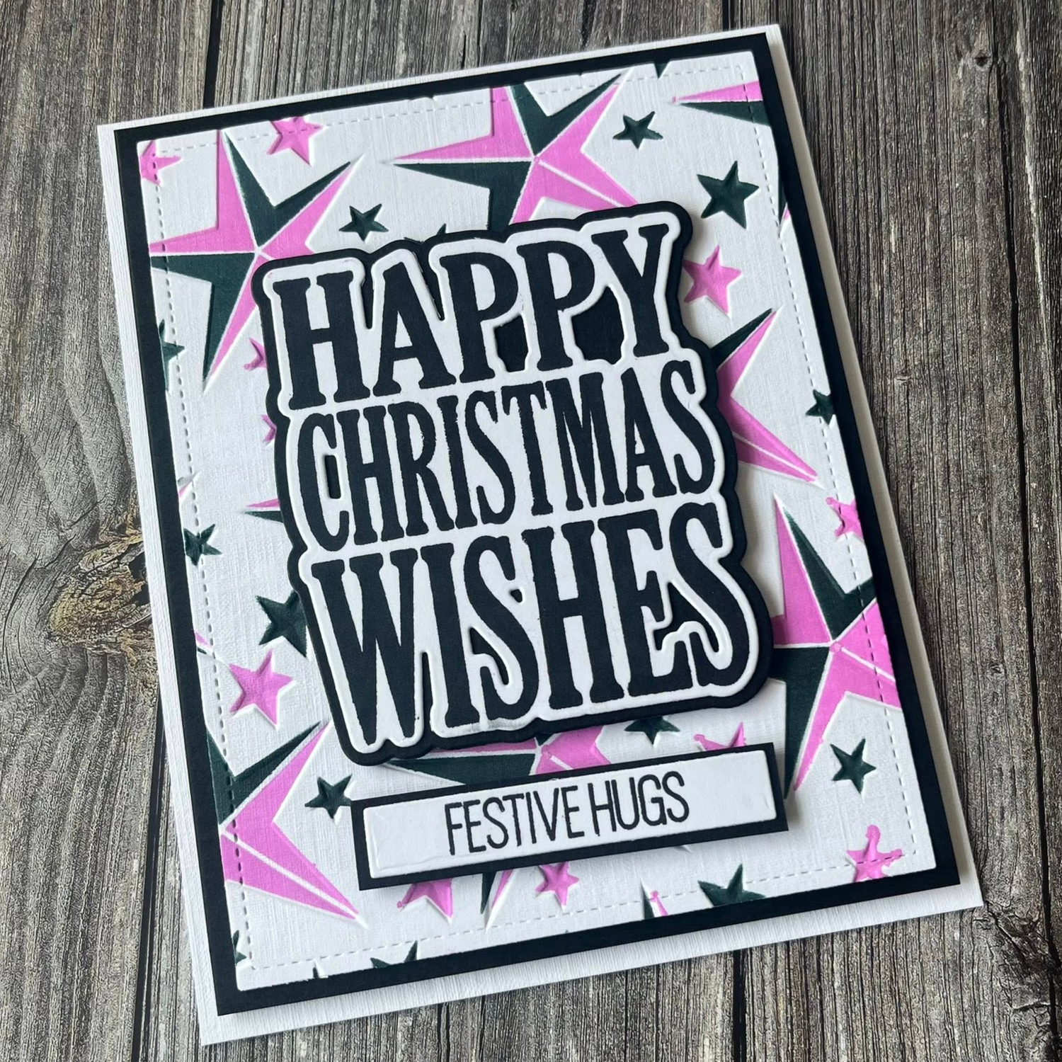 Lisa Horton Crafts Bold Stars 5" x 7" 3D Embossing Folder