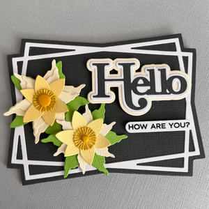 Lisa Horton Crafts All Year Round Blooms Die Set