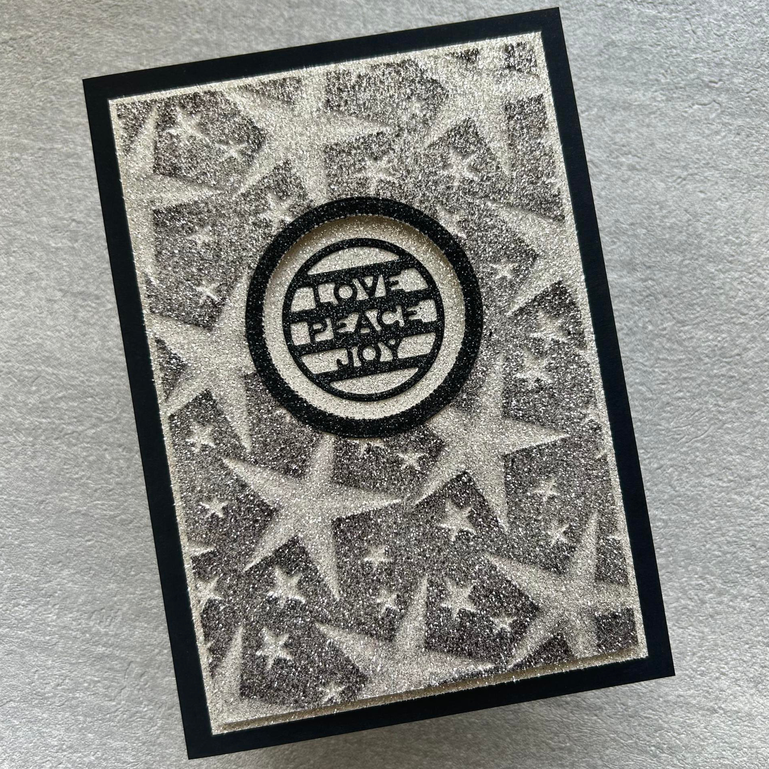 Lisa Horton Crafts Bold Stars 5" x 7" 3D Embossing Folder