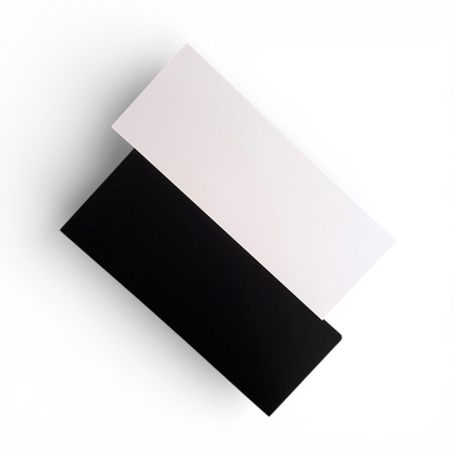 Lisa Horton Crafts Pack of 100 True Black and Super Smooth White A2 Tentfold 'ish' Cardstock