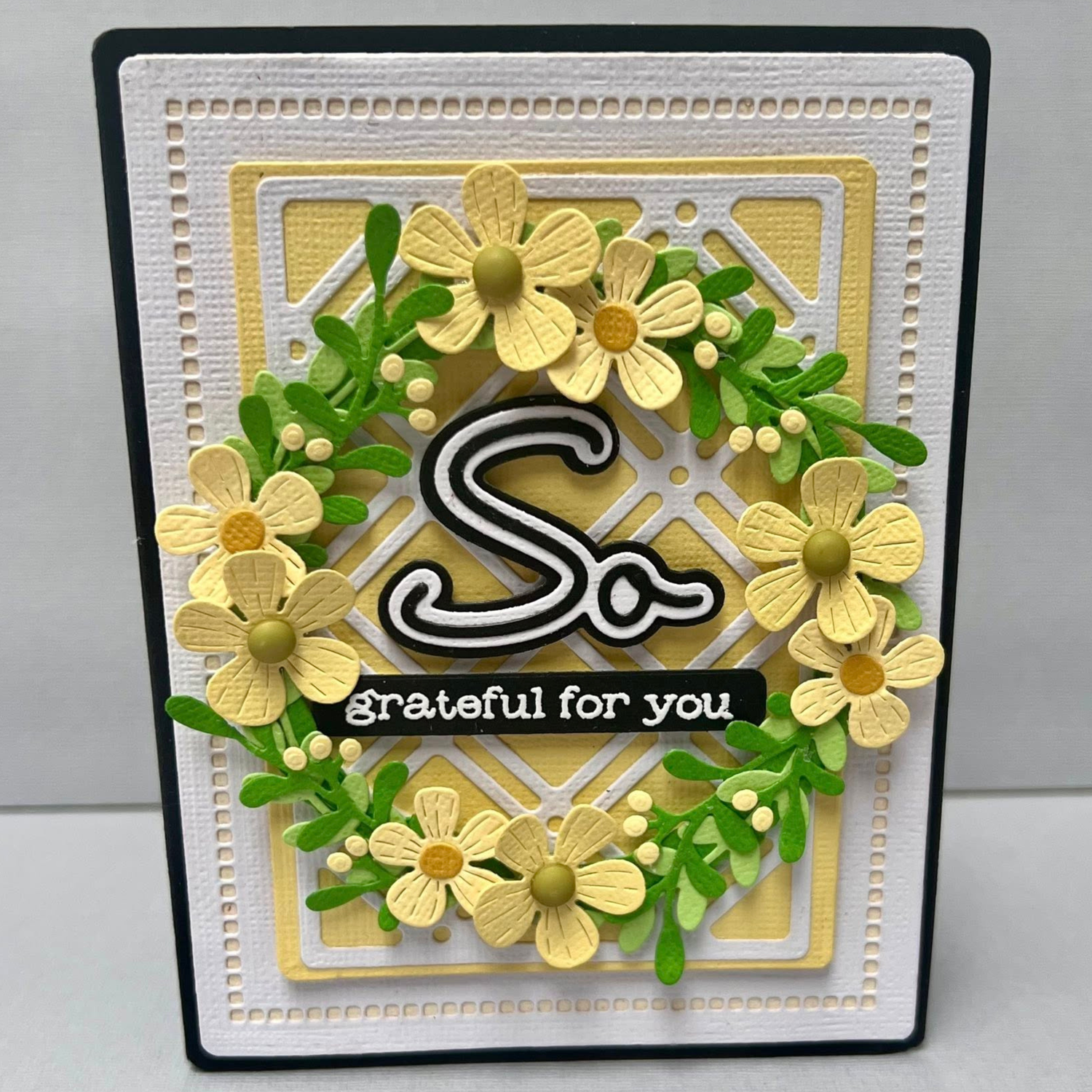 Spellbinders x Lisa Horton Crafts Garden Planter Dies