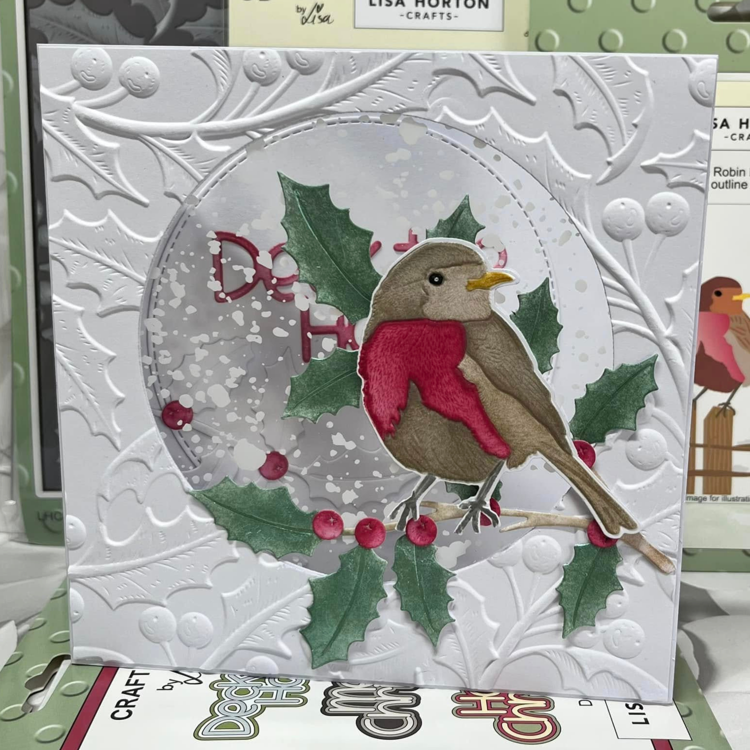 Lisa Horton Crafts Festive Robin A6 Layering Stencils with Die
