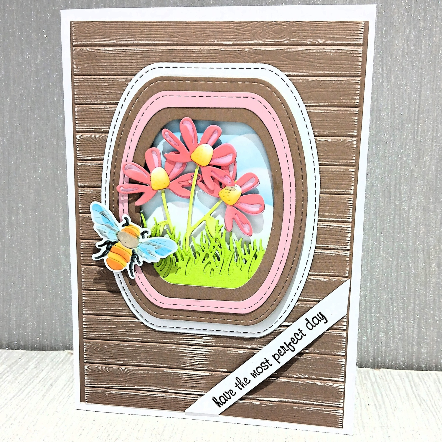 Lisa Horton Crafts Fundamentals Die Set - Nested Squashed Oval (7 Dies)