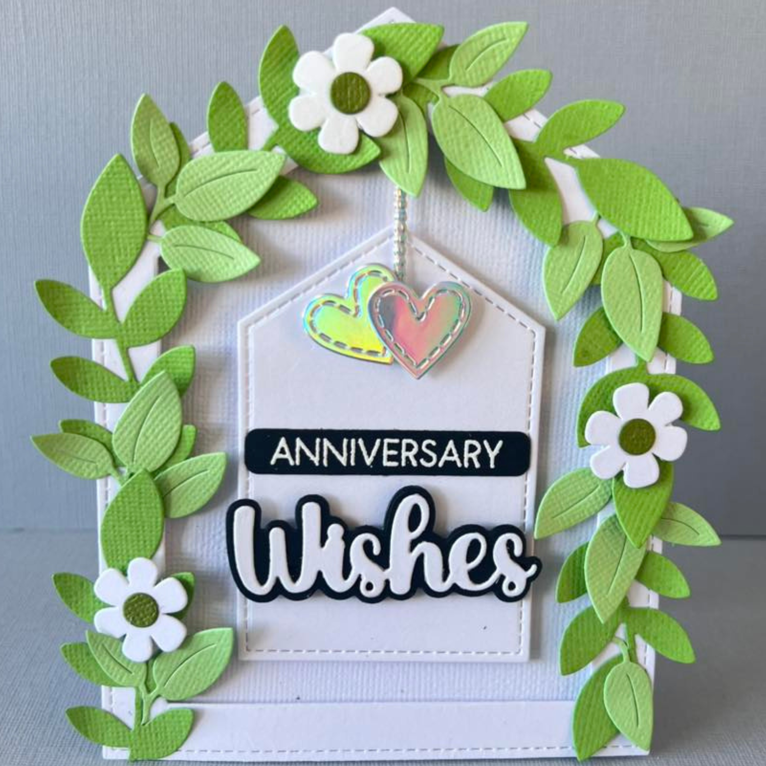 Lisa Horton Crafts Fundamentals Die Set - Nested Houses (8 Dies)