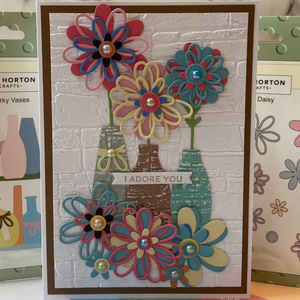 Lisa Horton Crafts Quirky Vases Die Set