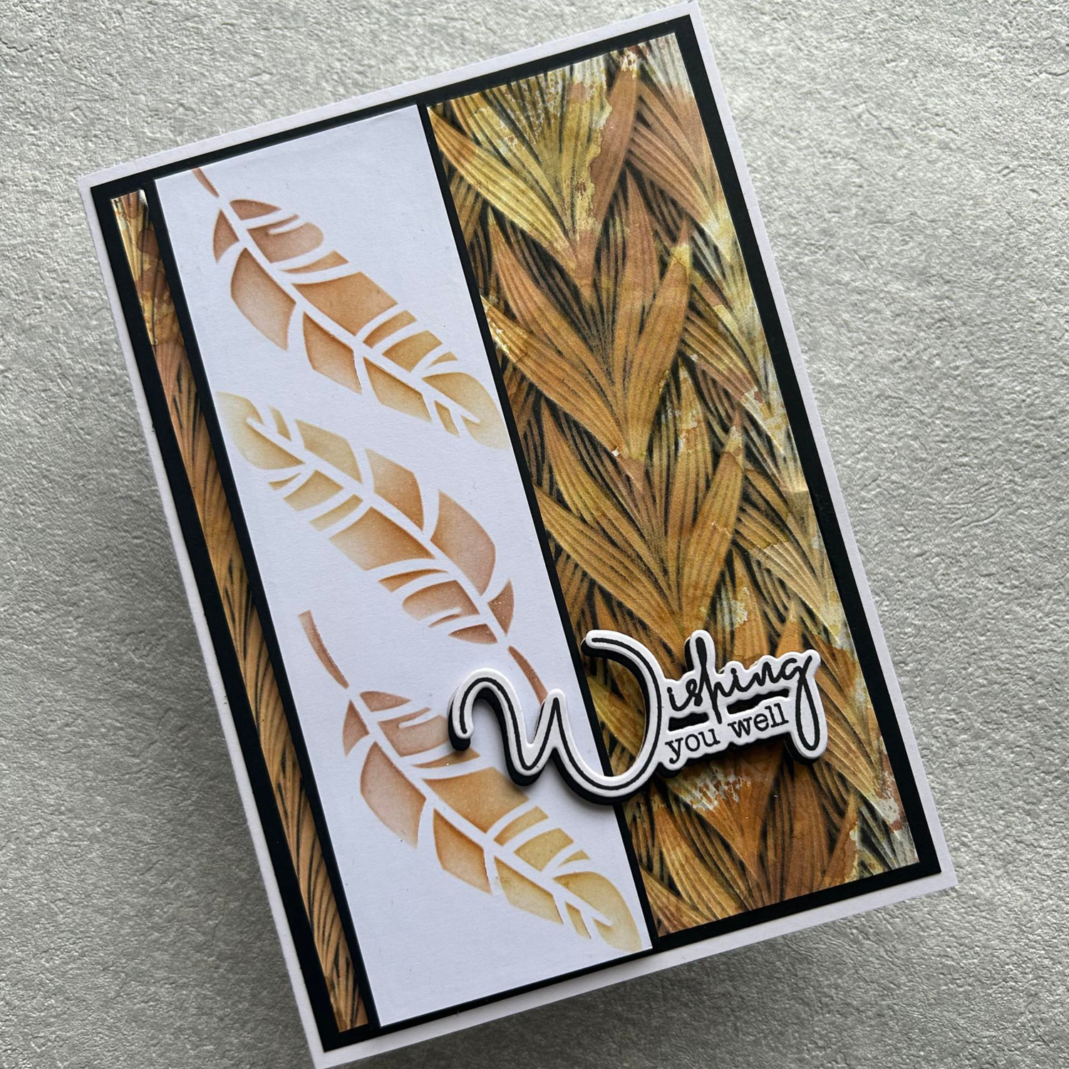 Lisa Horton Crafts The Stencil Deck - Volume 1 - 52 Individual Stencils