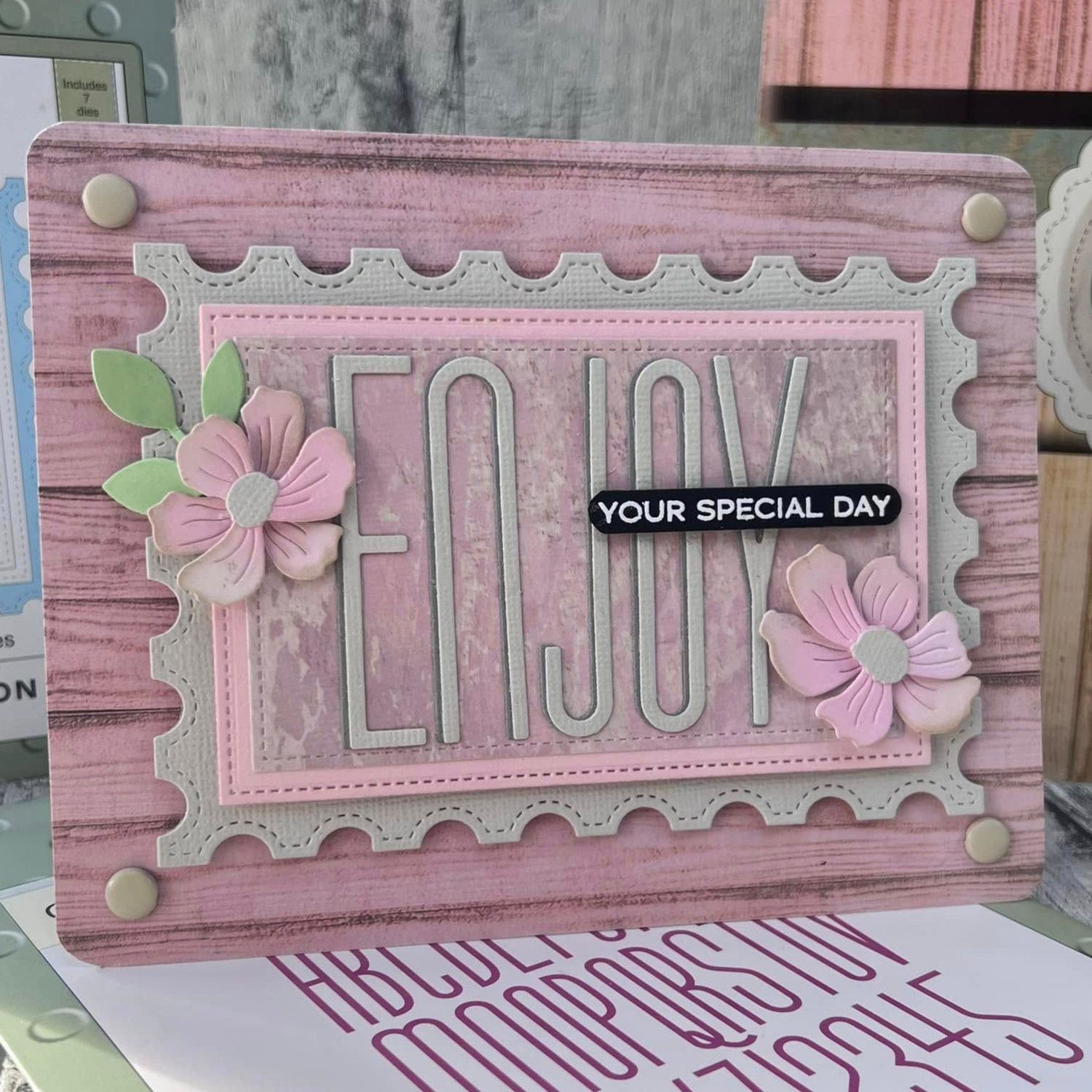 Lisa Horton Crafts Tall & Skinny Alphabet and Numbers Dies