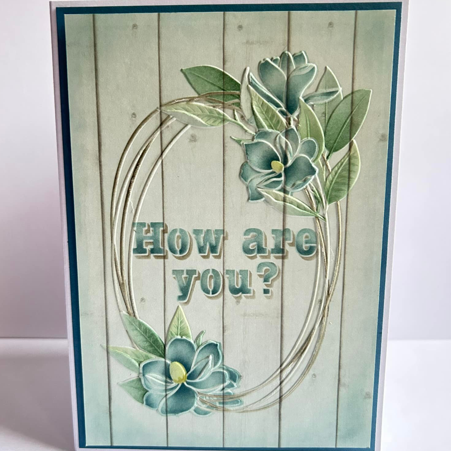 Lisa Horton Crafts Twig Wreath 5" x 7" Embossing Folder, Layering Stencils and Die