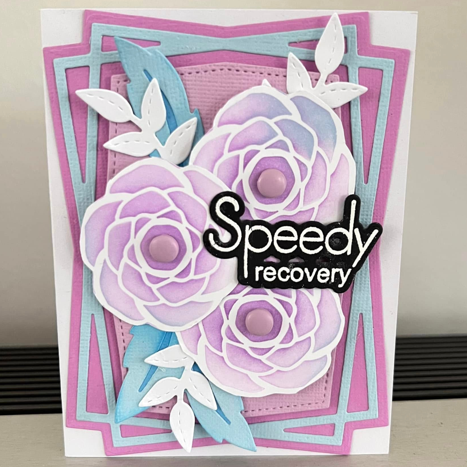 Lisa Horton Crafts A5 Wavy Blooms Stencil